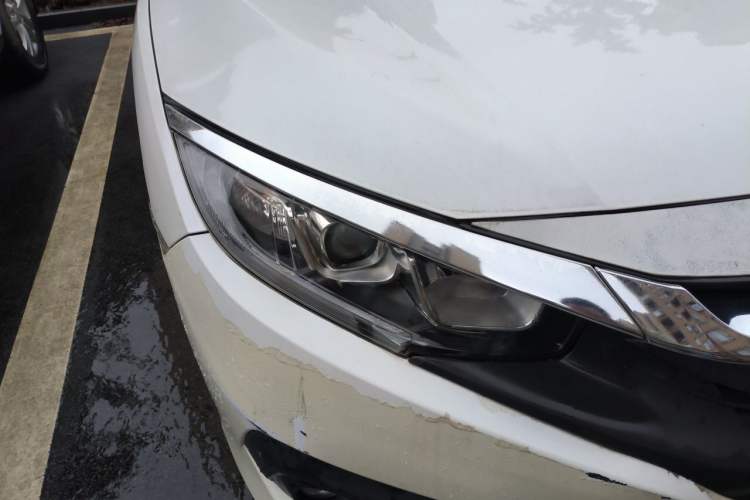Used Honda Civic 2016 220TURBO CVT Luxury Edition Right Front Headlight