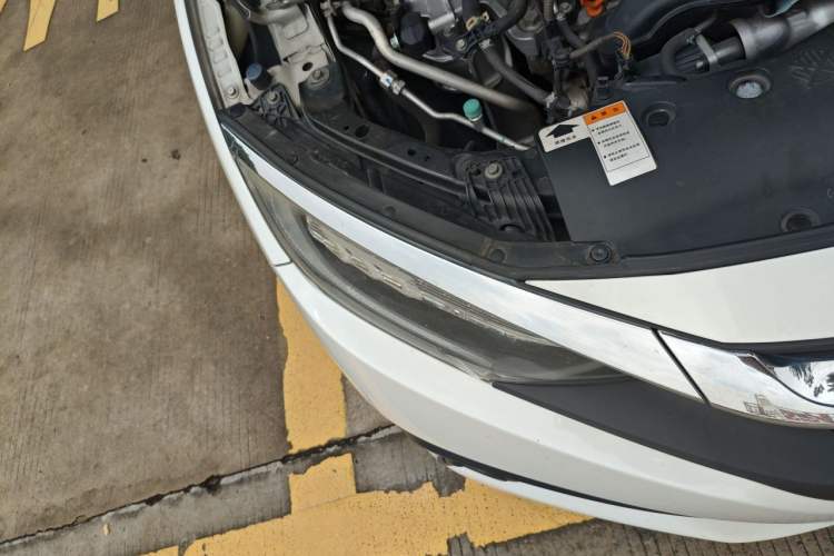 Used Honda Civic 2016 220TURBO CVT Prestige Edition Right Front Headlight