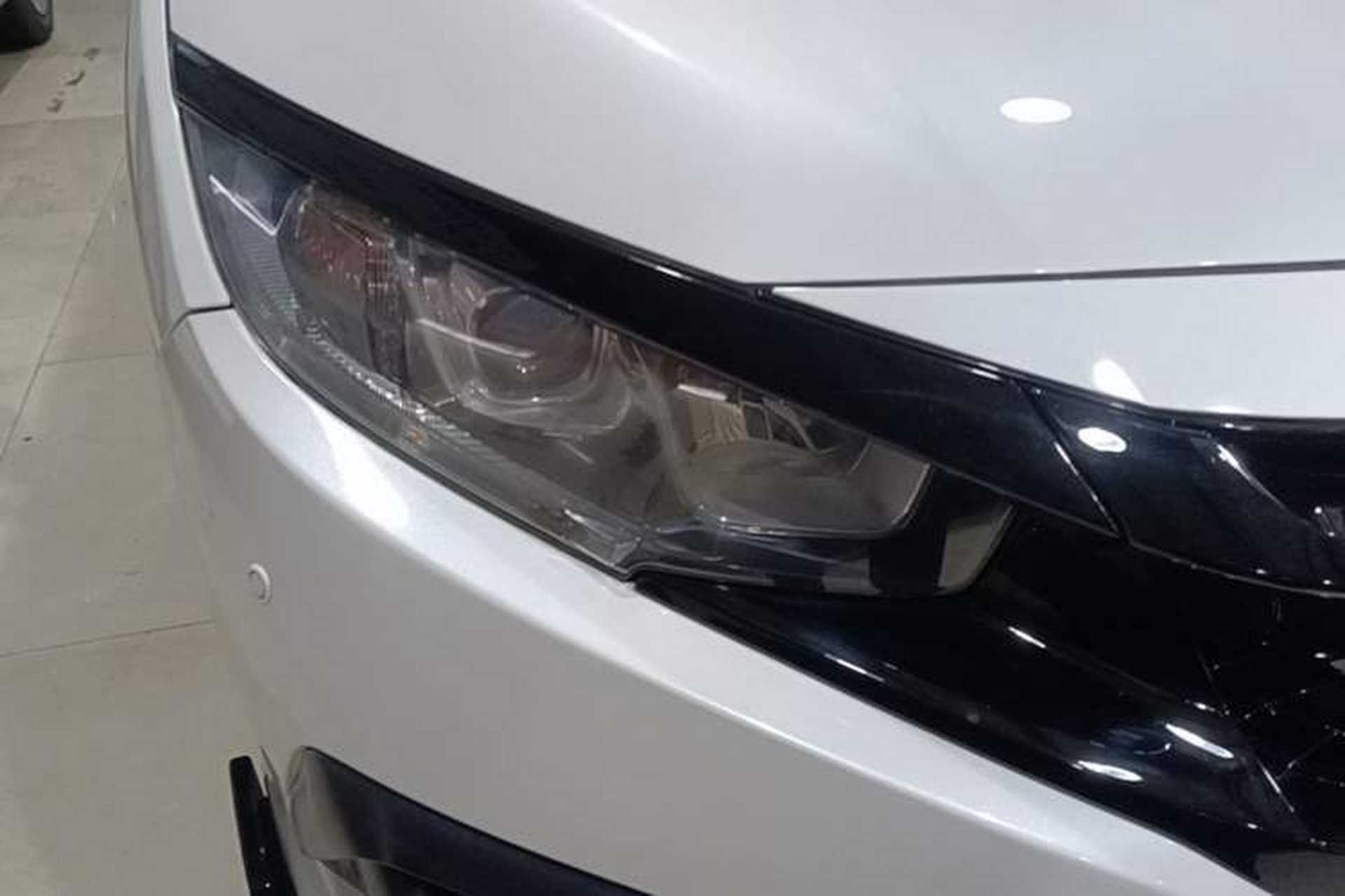 Used Honda Civic 2016 220TURBO Manual Luxury Edition Right Front Headlight