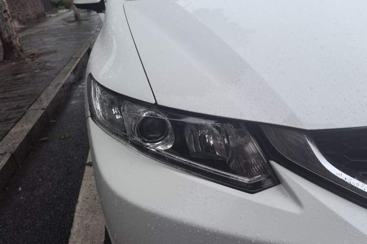 Used Honda Civic 2016 1.8L Automatic Comfort Version Right Front Headlight