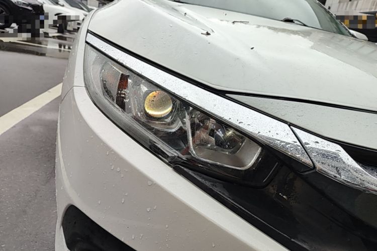 Used Honda Civic 2016 220TURBO CVT Luxury Edition Right Front Headlight