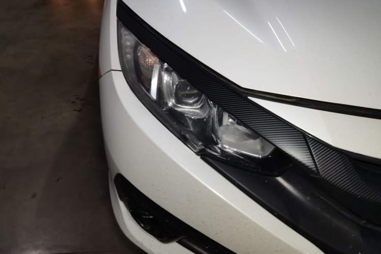 Used Honda Civic 2016 220TURBO CVT Luxury Edition Right Front Headlight