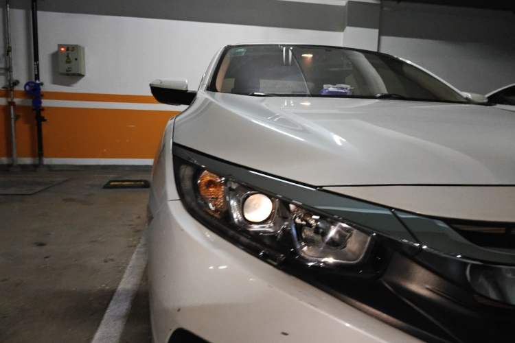 Used Honda Civic 2016 180TURBO CVT Comfort Version Right Front Headlight
