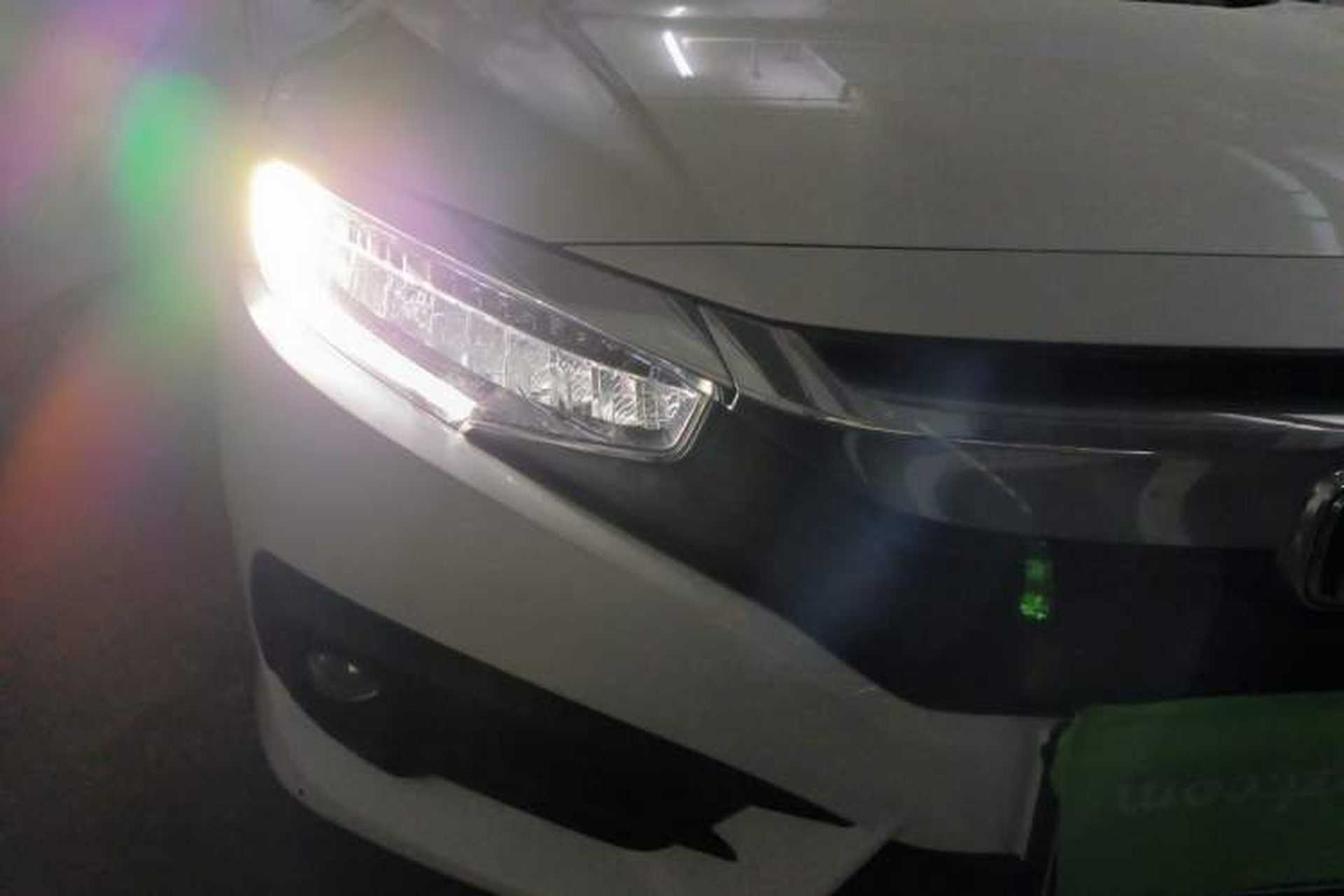 Used Honda Civic 2016 220TURBO CVT Prestige Edition Right Front Headlight