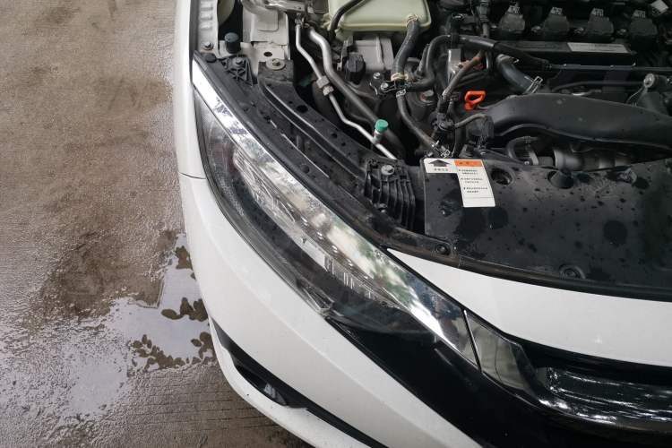 Used Honda Civic 2016 220TURBO CVT Prestige Edition Right Front Headlight