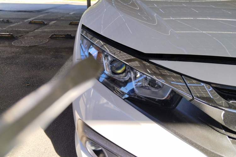 Used Honda Civic 2016 220TURBO CVT Luxury Edition Right Front Headlight