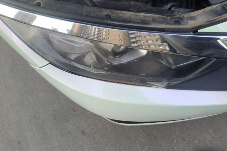 Used Honda Civic 2016 220TURBO CVT Luxury Edition Right Front Headlight