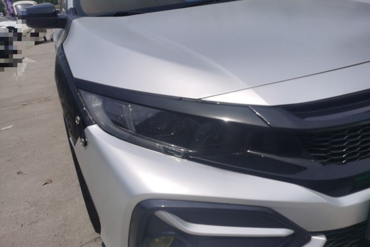 Used Honda Civic 2016 220TURBO Manual Luxury Edition Right Front Headlight