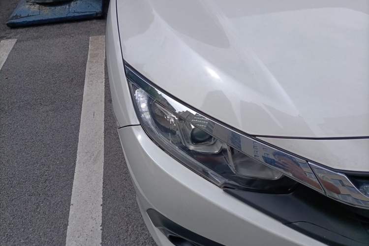 Used Honda Civic 2016 220TURBO CVT Luxury Edition Right Front Headlight