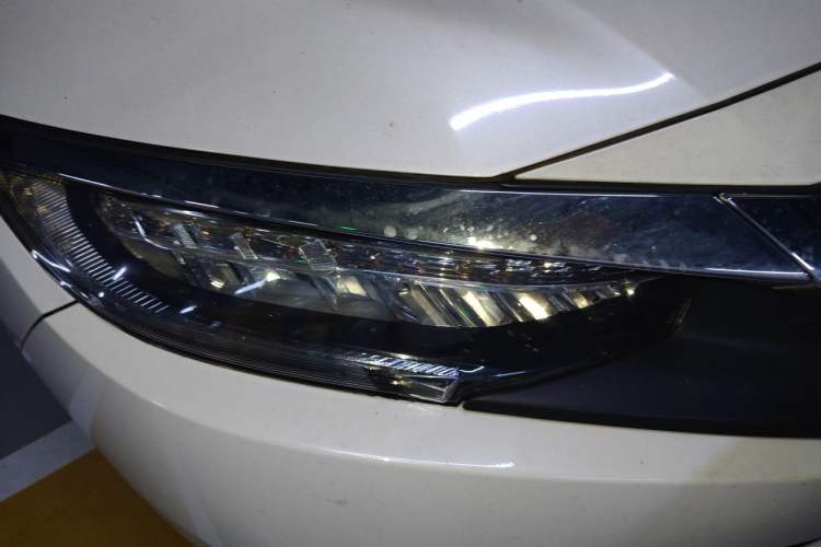 Used Honda Civic 2016 220TURBO CVT Prestige Edition Right Front Headlight