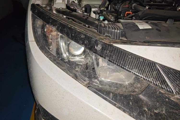 Used Honda Civic 2016 220TURBO CVT Luxury Edition Right Front Headlight