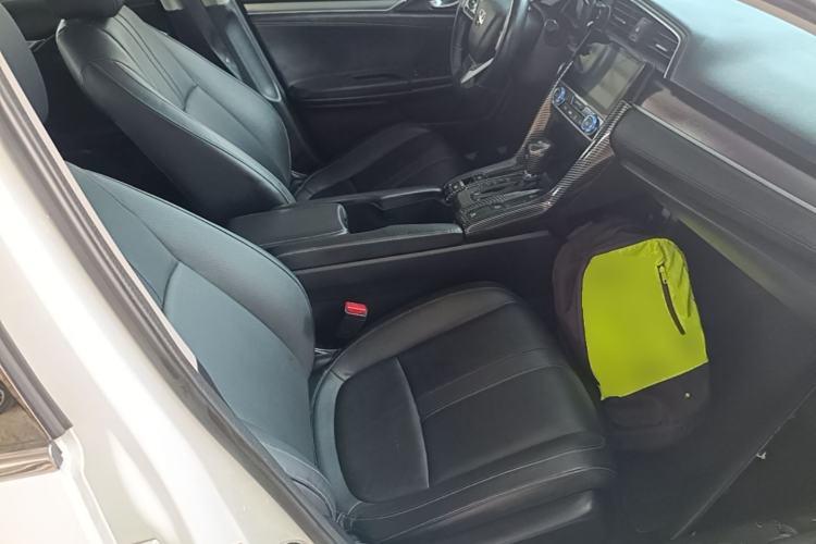 Used Honda Civic 2016 220TURBO CVT Prestige Edition Right Front Seat