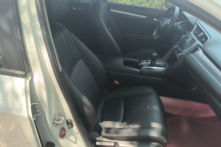 Used Honda Civic 2016 220TURBO CVT Prestige Edition Right Front Seat