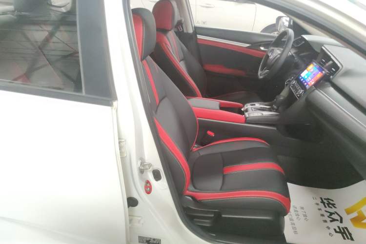 Used Honda Civic 2016 180TURBO CVT Comfort Version Right Front Seat