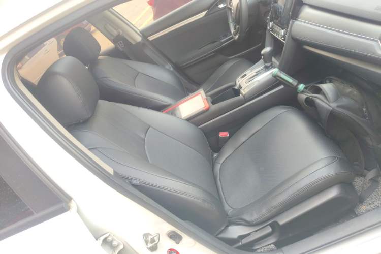 Used Honda Civic 2016 180TURBO CVT Comfort Version Right Front Seat