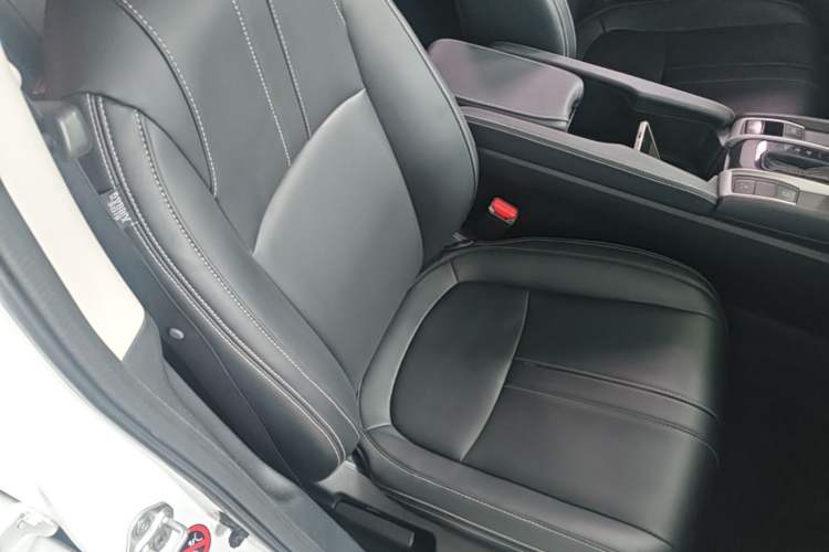 Used Honda Civic 2016 180TURBO CVT Comfort Version Right Front Seat