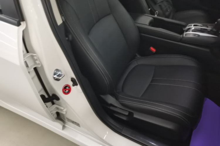 Used Honda Civic 2016 220TURBO CVT Prestige Edition Right Front Seat