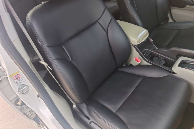 Used Honda Civic 2016 1.8L Automatic Comfort Version Right Front Seat