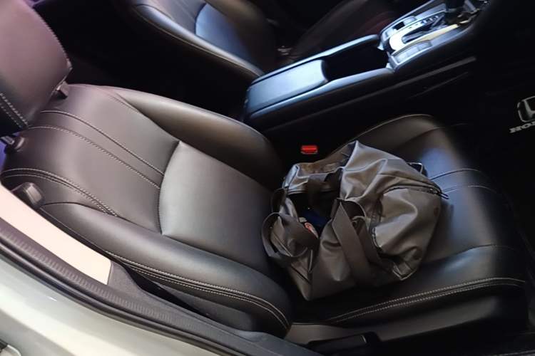 Used Honda Civic 2016 180TURBO CVT Comfort Version Right Front Seat