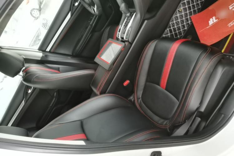 Used Honda Civic 2016 220TURBO CVT Luxury Edition Right Front Seat