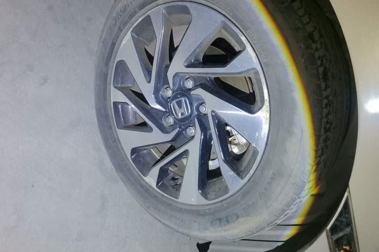 Used Honda Civic 2016 220TURBO CVT Luxury Edition Right Front Wheel Hub