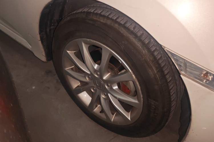 Used Honda Civic 2016 180TURBO CVT Comfort Version Right Front Wheel Hub