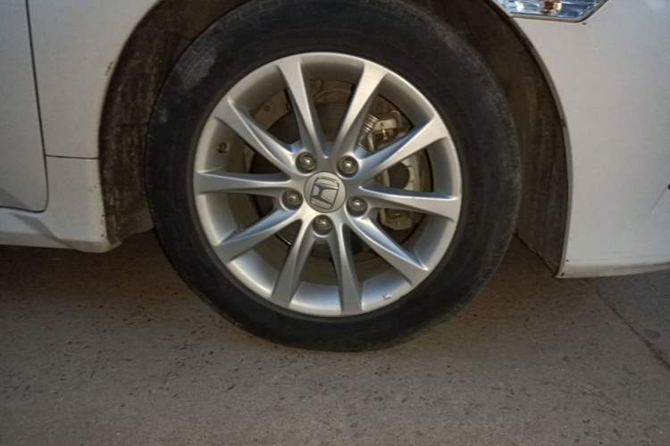 Used Honda Civic 2016 180TURBO CVT Comfort Version Right Front Wheel Hub