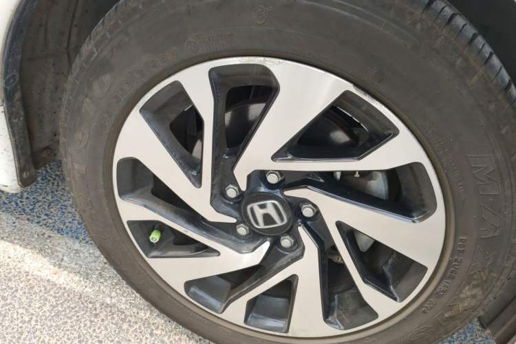 Used Honda Civic 2016 220TURBO CVT Luxury Edition Right Front Wheel Hub