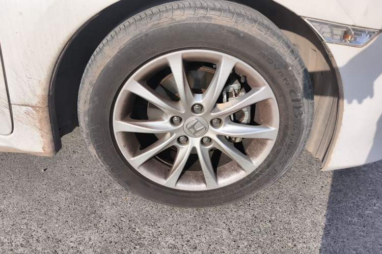 Used Honda Civic 2016 180TURBO CVT Comfort Version Right Front Wheel Hub