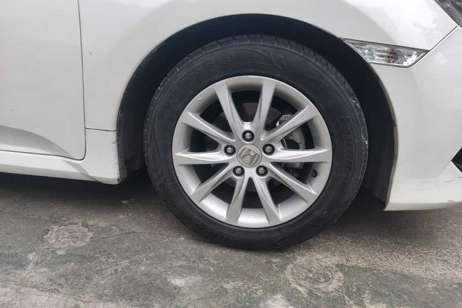 Used Honda Civic 2016 180TURBO CVT Comfort Version Right Front Wheel Hub