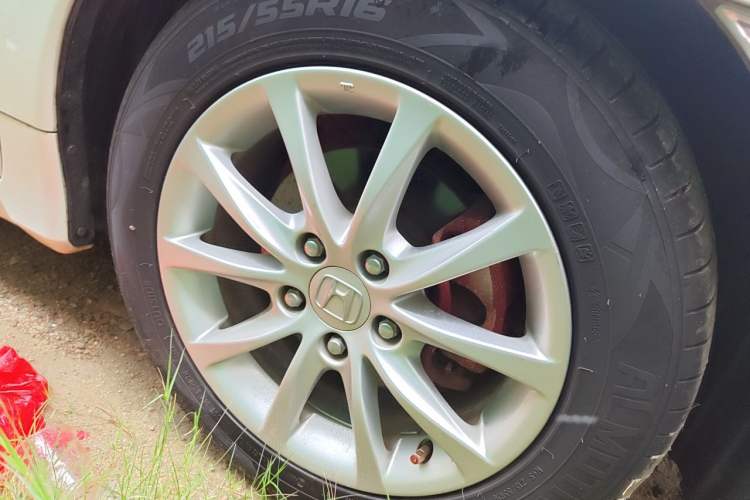 Used Honda Civic 2016 180TURBO CVT Comfort Version Right Front Wheel Hub
