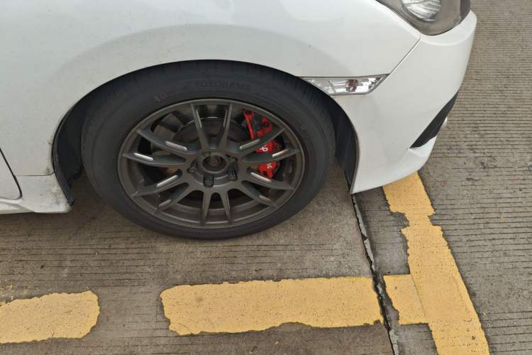 Used Honda Civic 2016 220TURBO CVT Prestige Edition Right Front Wheel Hub