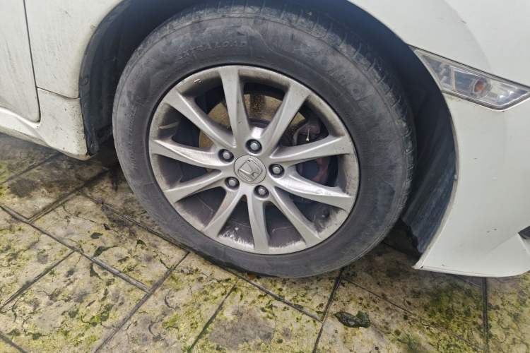 Used Honda Civic 2016 180TURBO CVT Comfort Version Right Front Wheel Hub