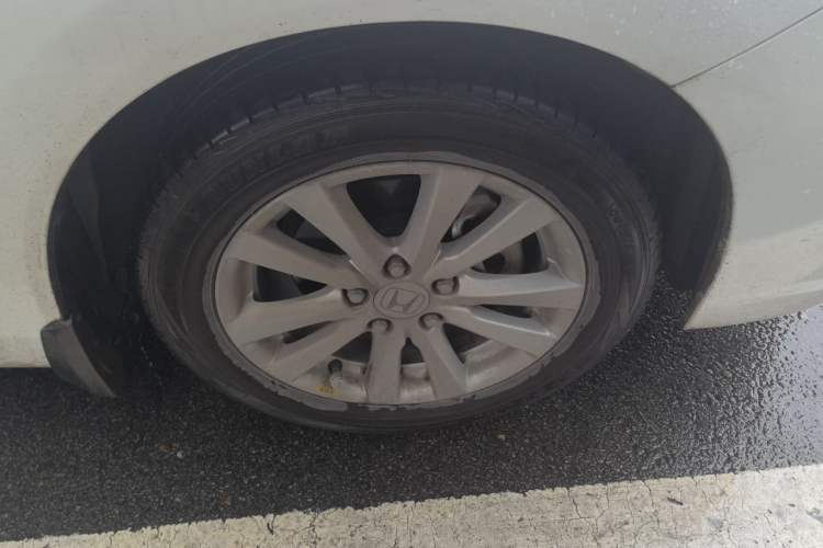 Used Honda Civic 2016 1.8L Automatic Comfort Version Right Front Wheel Hub