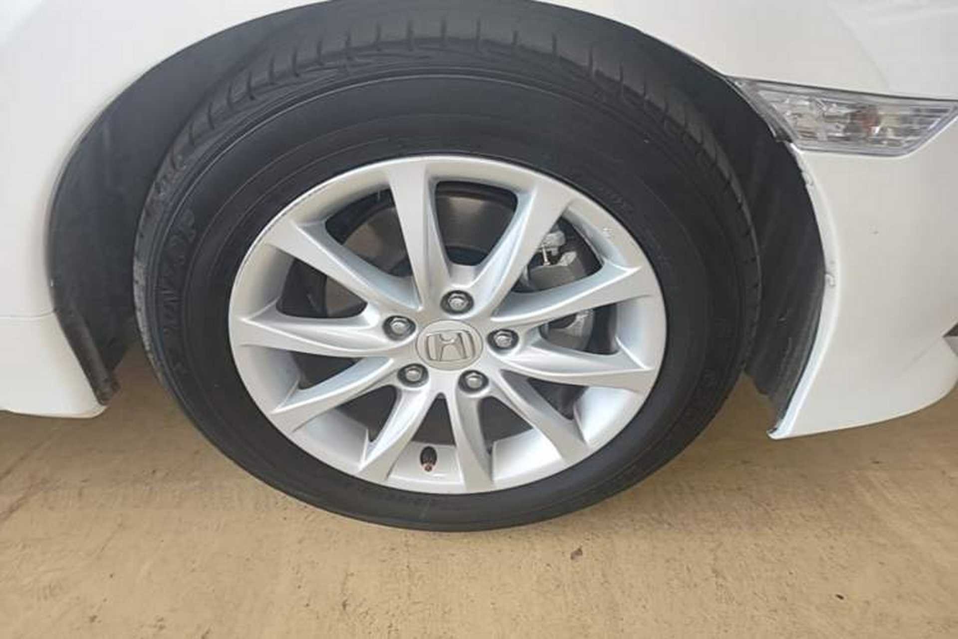 Used Honda Civic 2016 180TURBO CVT Comfort Version Right Front Wheel Hub
