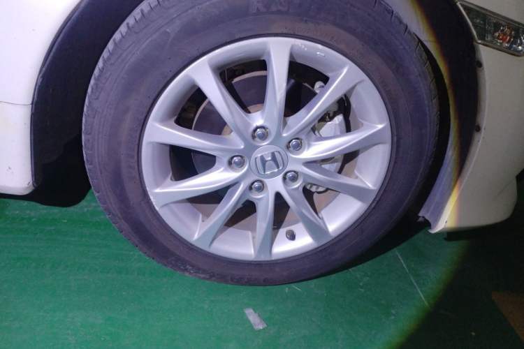 Used Honda Civic 2016 180TURBO CVT Comfort Version Right Front Wheel Hub