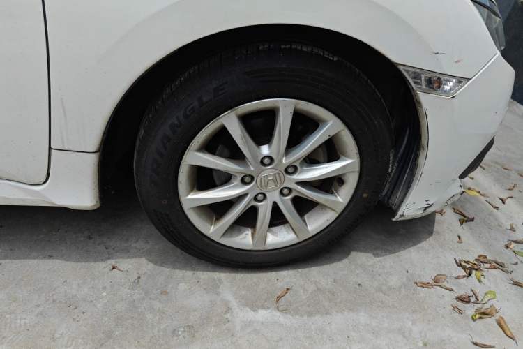 Used Honda Civic 2016 180TURBO CVT Comfort Version Right Front Wheel Hub