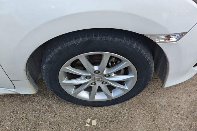 Used Honda Civic 2016 180TURBO CVT Comfort Version Right Front Wheel Hub