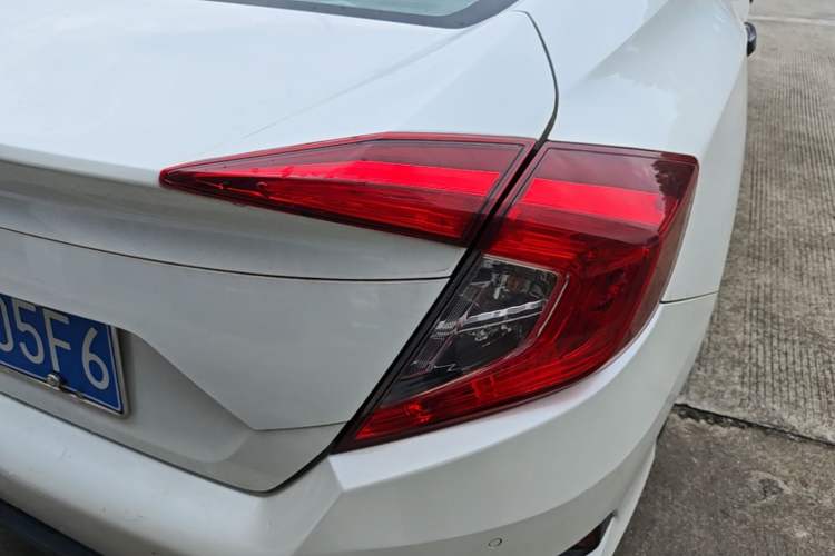 Used Honda Civic 2016 220TURBO CVT Prestige Edition Right Rear Taillight