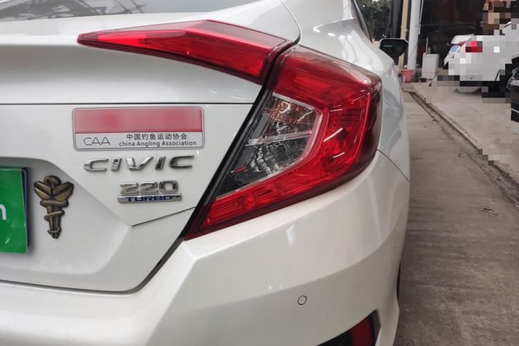 Used Honda Civic 2016 220TURBO CVT Luxury Edition Right Rear Taillight