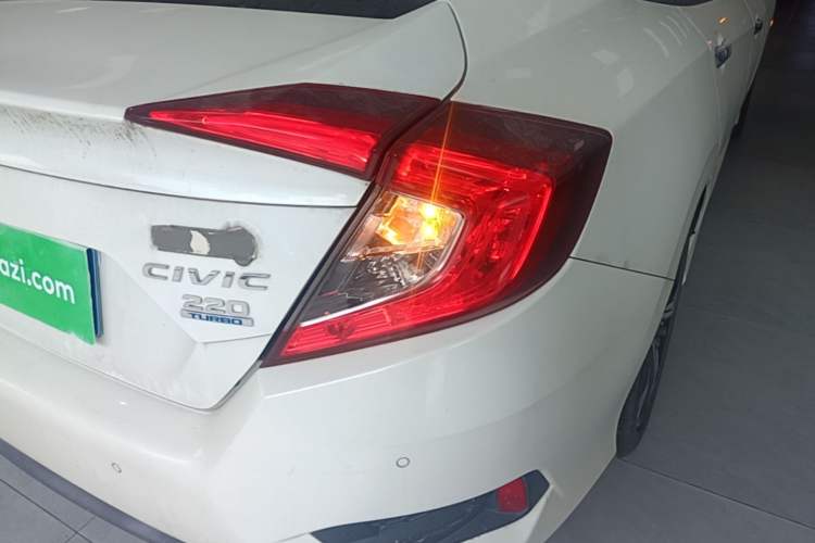 Used Honda Civic 2016 220TURBO CVT Prestige Edition Right Rear Taillight