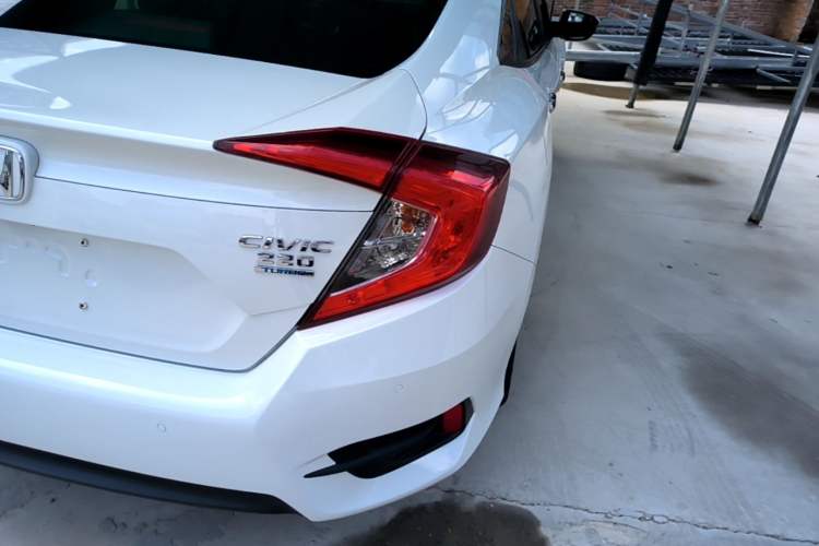 Used Honda Civic 2016 220TURBO CVT Prestige Edition Right Rear Taillight