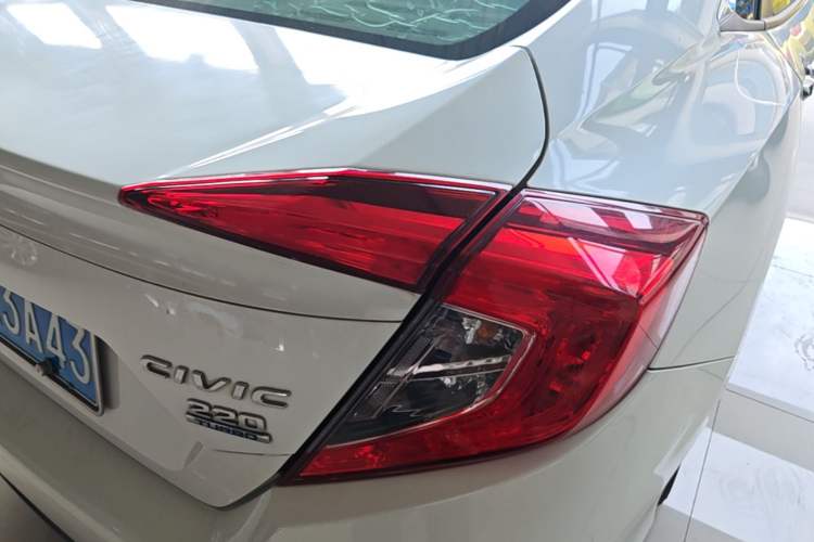 Used Honda Civic 2016 220TURBO CVT Prestige Edition Right Rear Taillight