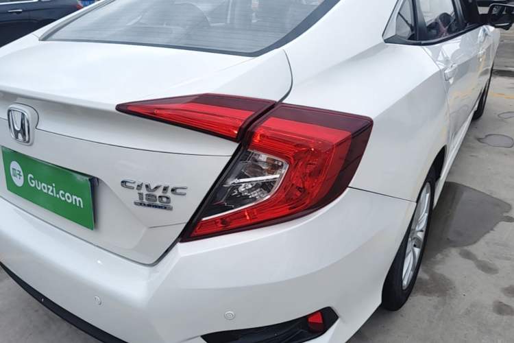 Used Honda Civic 2016 180TURBO CVT Comfort Version Right Rear Taillight