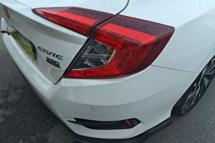 Used Honda Civic 2016 220TURBO Manual Luxury Edition Right Rear Taillight