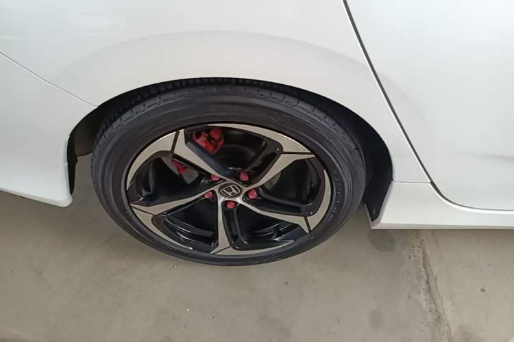 Used Honda Civic 2016 220TURBO CVT Prestige Edition Right Rear Wheel Hub