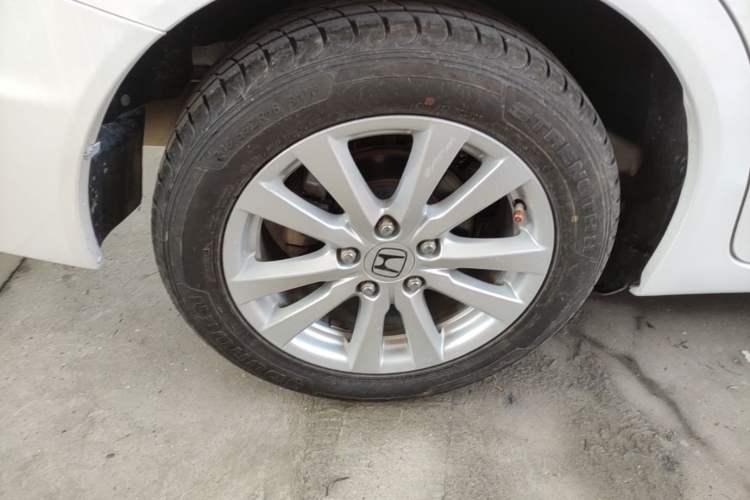 Used Honda Civic 2016 1.8L Automatic Comfort Version Right Rear Wheel Hub