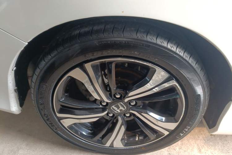 Used Honda Civic 2016 220TURBO CVT Prestige Edition Right Rear Wheel Hub