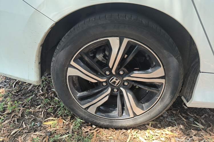 Used Honda Civic 2016 220TURBO CVT Prestige Edition Right Rear Wheel Hub