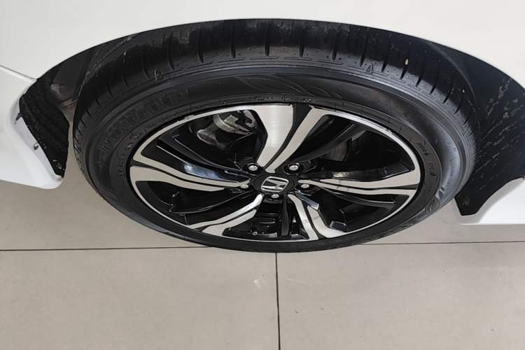 Used Honda Civic 2016 220TURBO CVT Prestige Edition Right Rear Wheel Hub